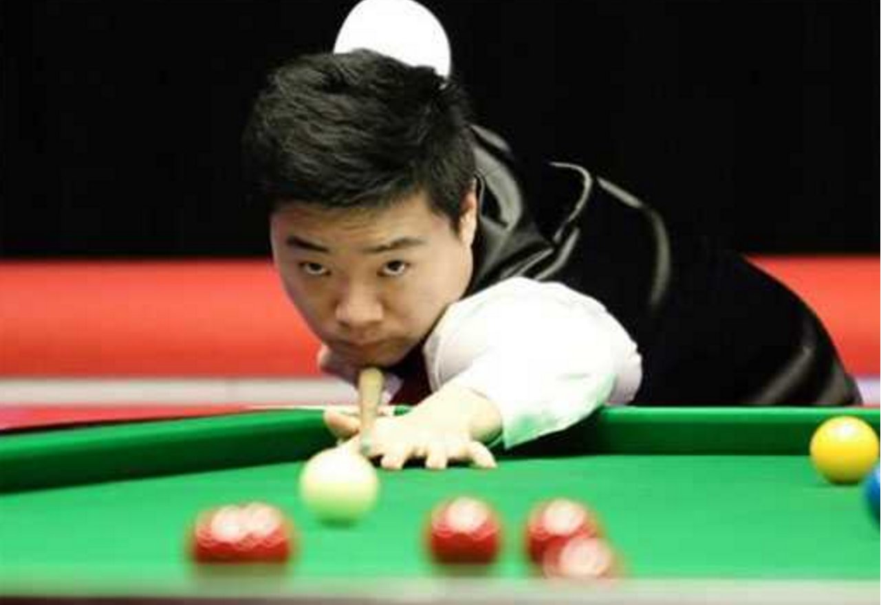 面对左中卫 面对左中卫