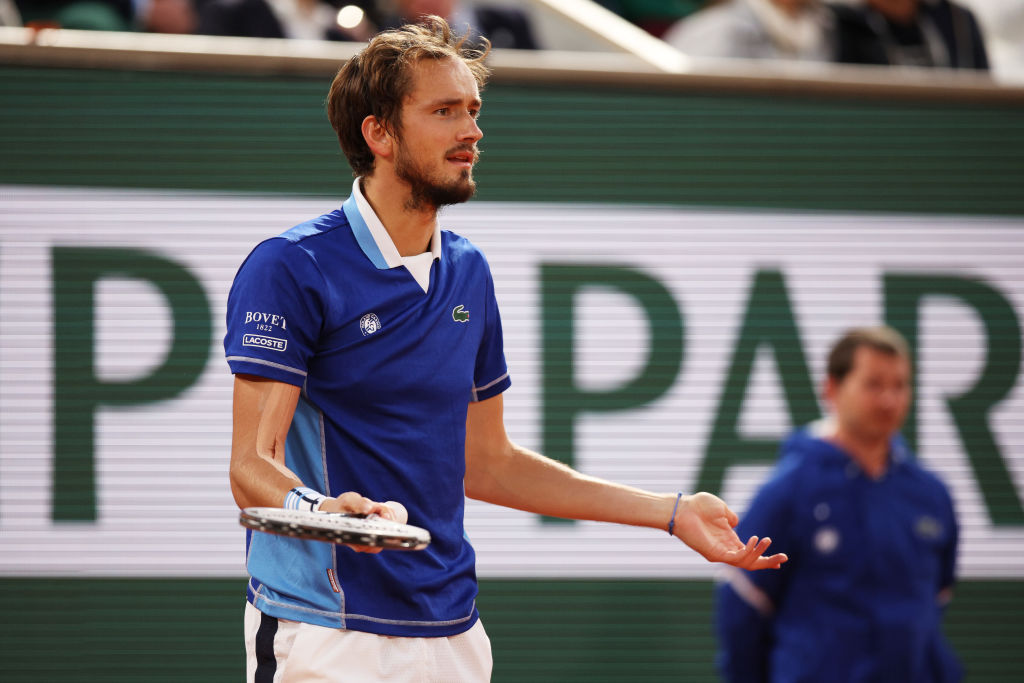 法国队通过 法国队通过