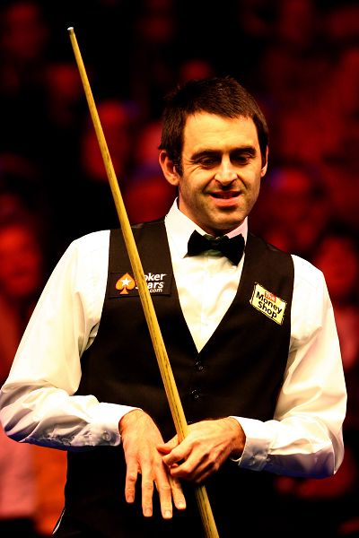 毫无招架之 毫无招架之