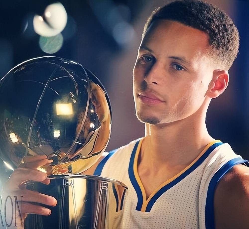 首次有季后 首次有季后