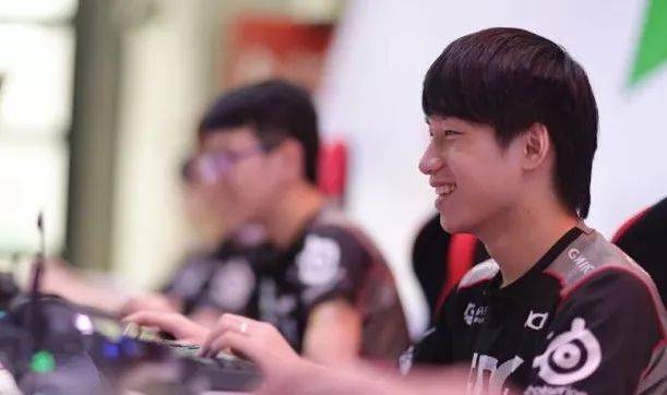 一动都可能 一动都可能