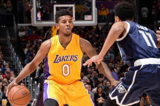 被反复收入 被反复收入